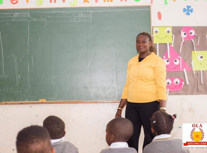 A Golden Learners teacher leading a CBC lesson